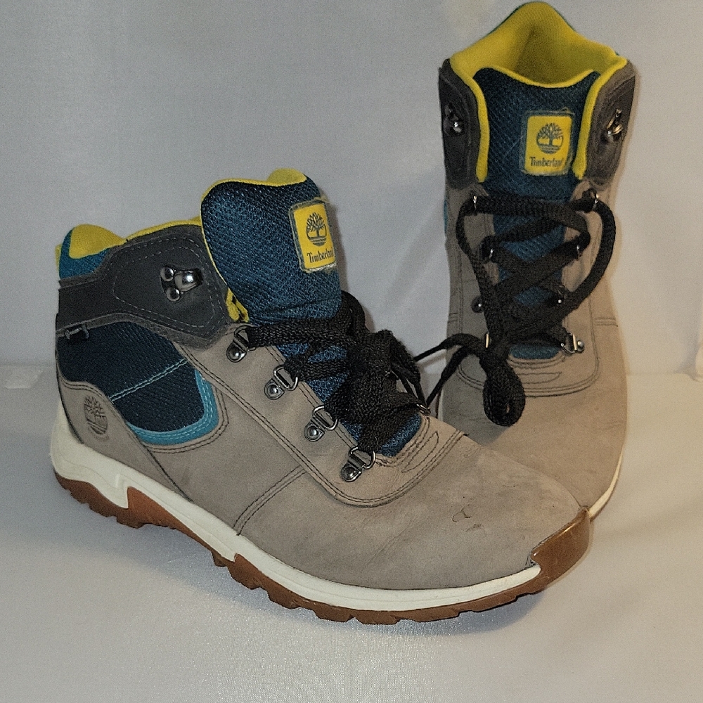 Timberland Tan and Teal Boots with Yellow Accents Size 10